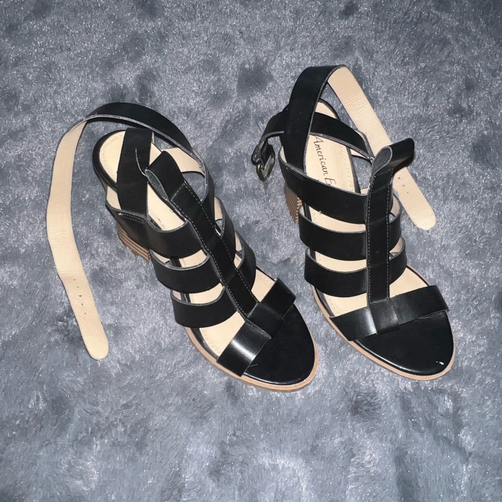 American Eagle Wedge Heels